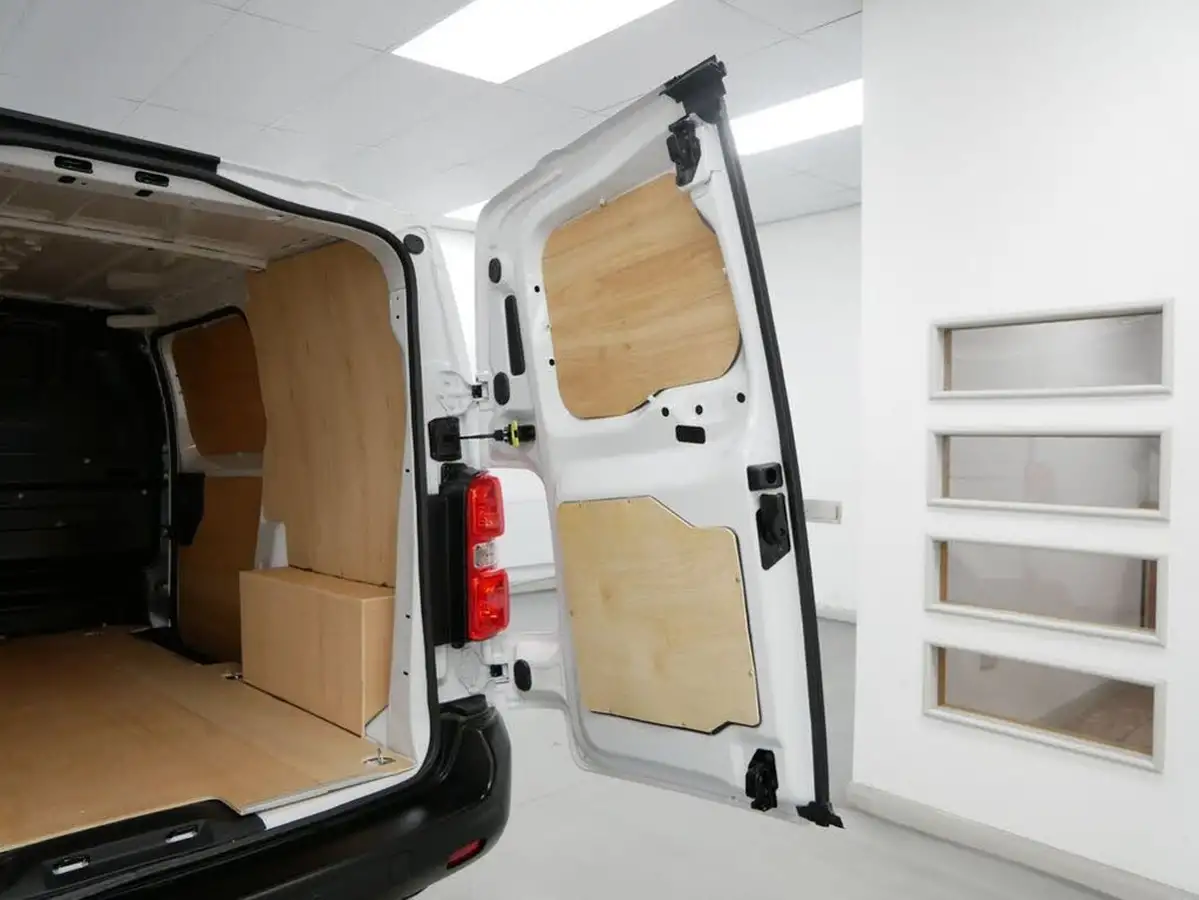 2023-peugeot-expert-15-bluehdi-professional-premium-standard-1000-big-26
