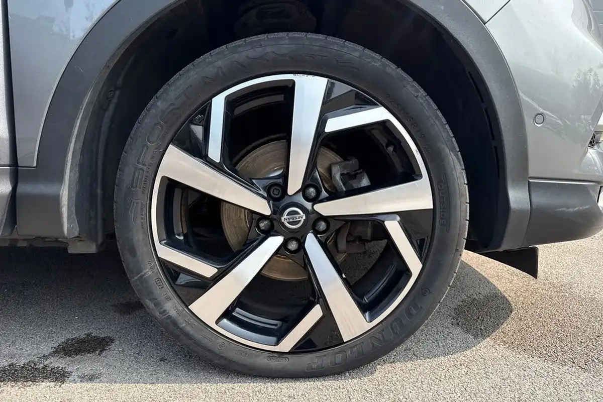 2020-nissan-qashqai-13-dig-t-tekna-160ps-dct-big-9