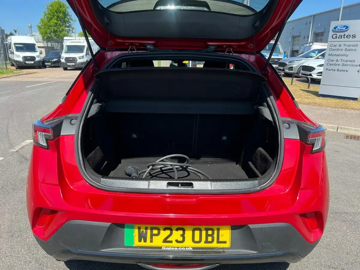 2023-vauxhall-mokka-e-gs-big-33