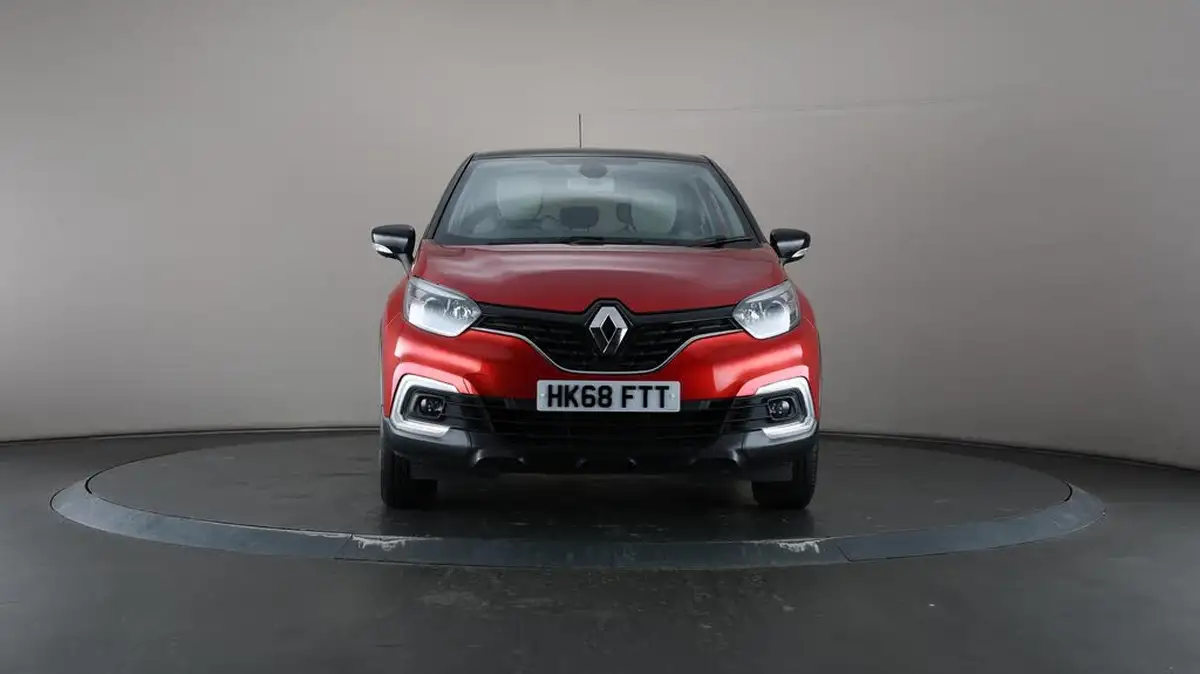 2019-renault-captur-09-tce-iconic-big-39