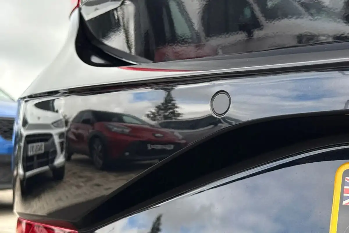 2023-volkswagen-polo-20-tsi-gti-big-27