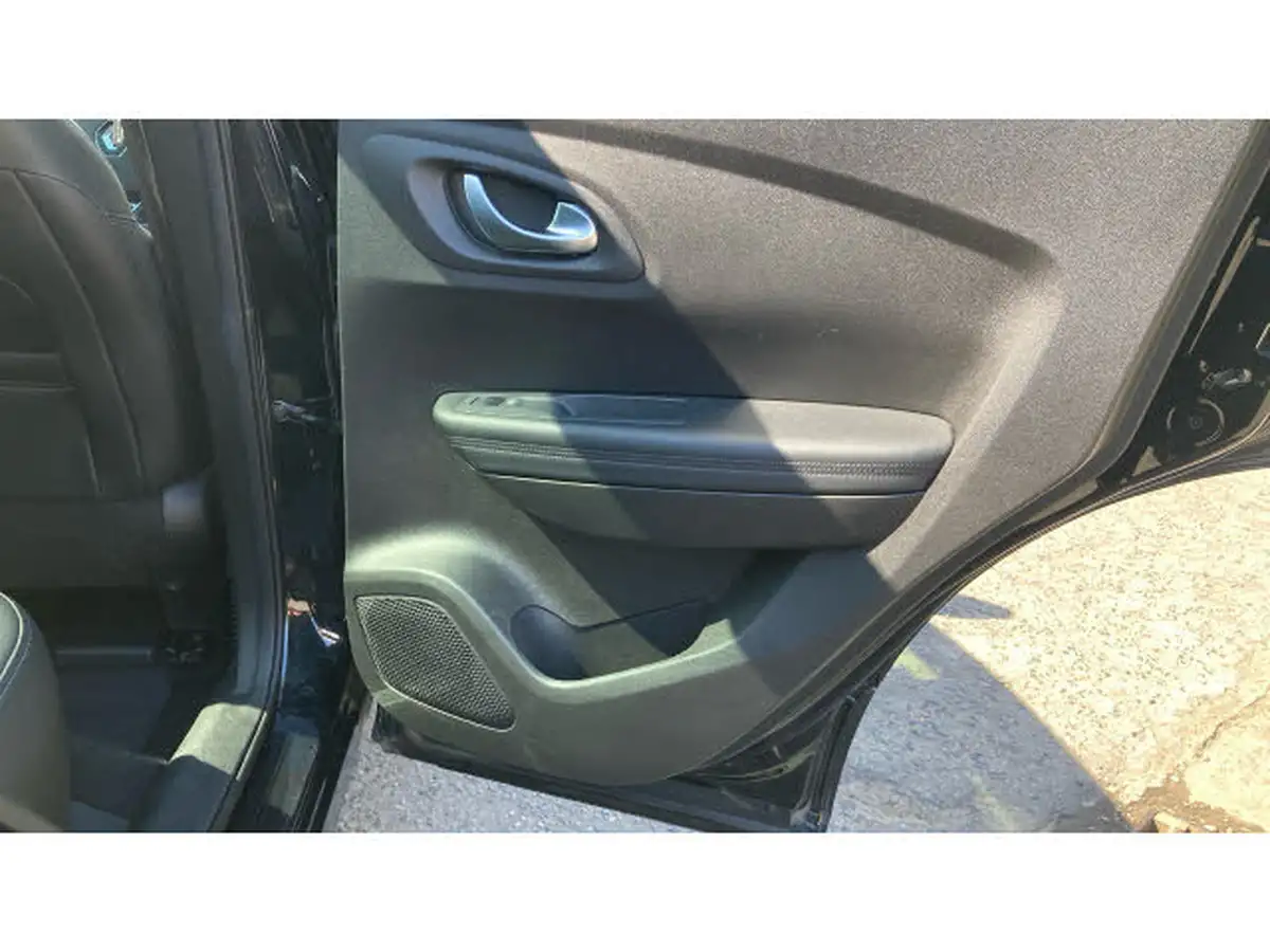 2019-renault-kadjar-13-tce-gt-line-140bhp-big-40