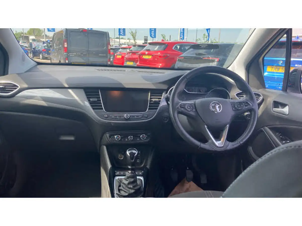 2022-vauxhall-crossland-12-ultimate-130ps-big-9