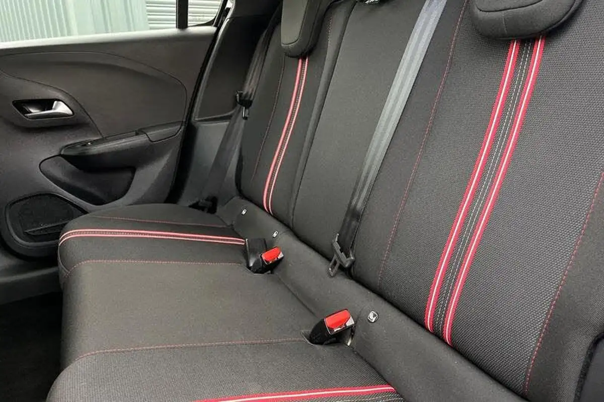 2022-vauxhall-corsa-12i-gs-line-big-19