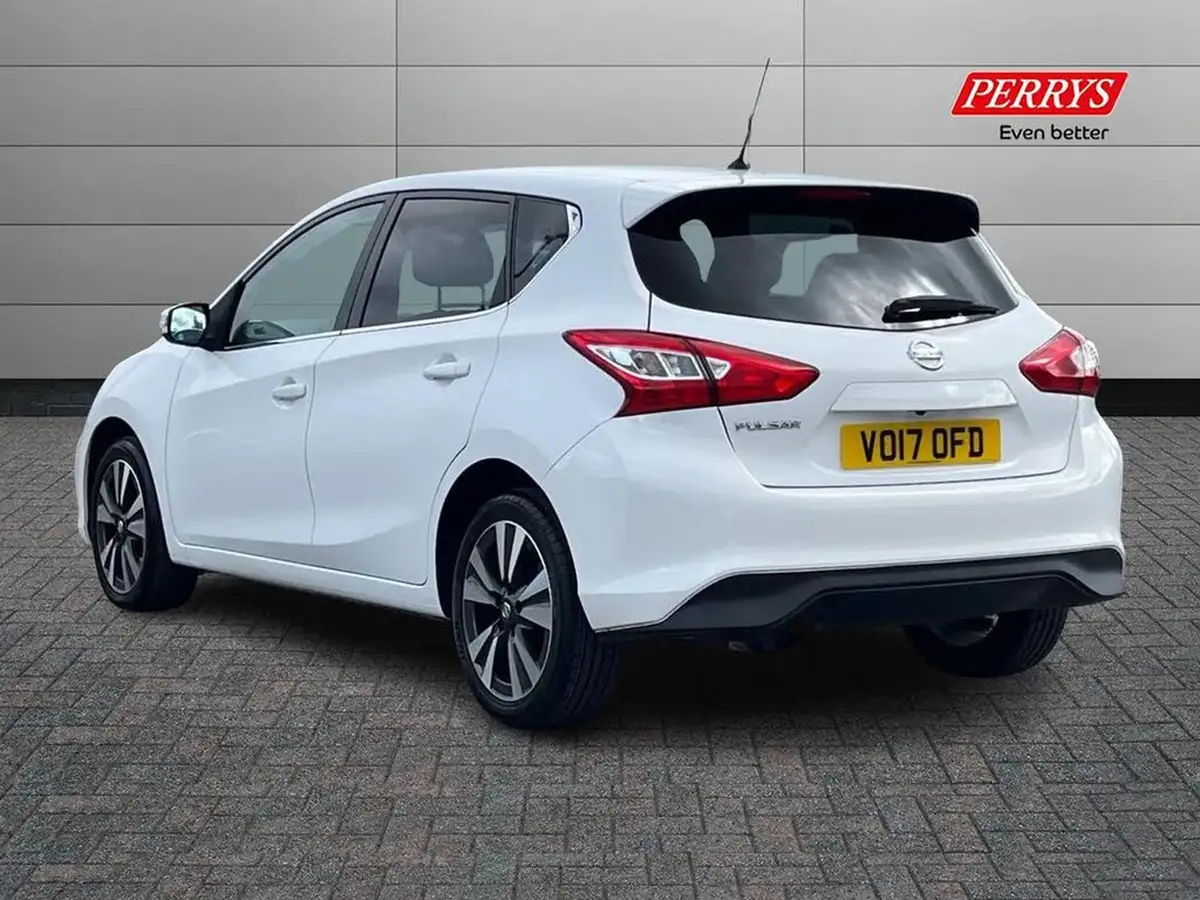 2017-nissan-pulsar-12-dig-t-n-connecta-ss-big-1