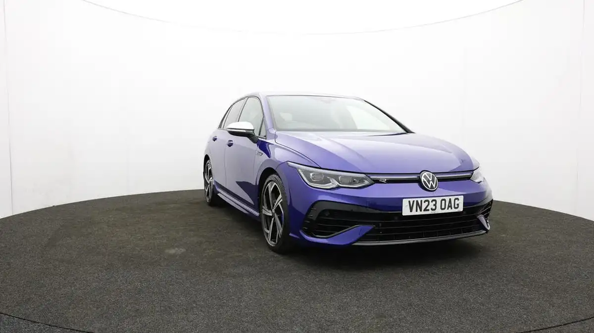 2023-volkswagen-golf-20-tsi-r-320ps-hatchback-big-52