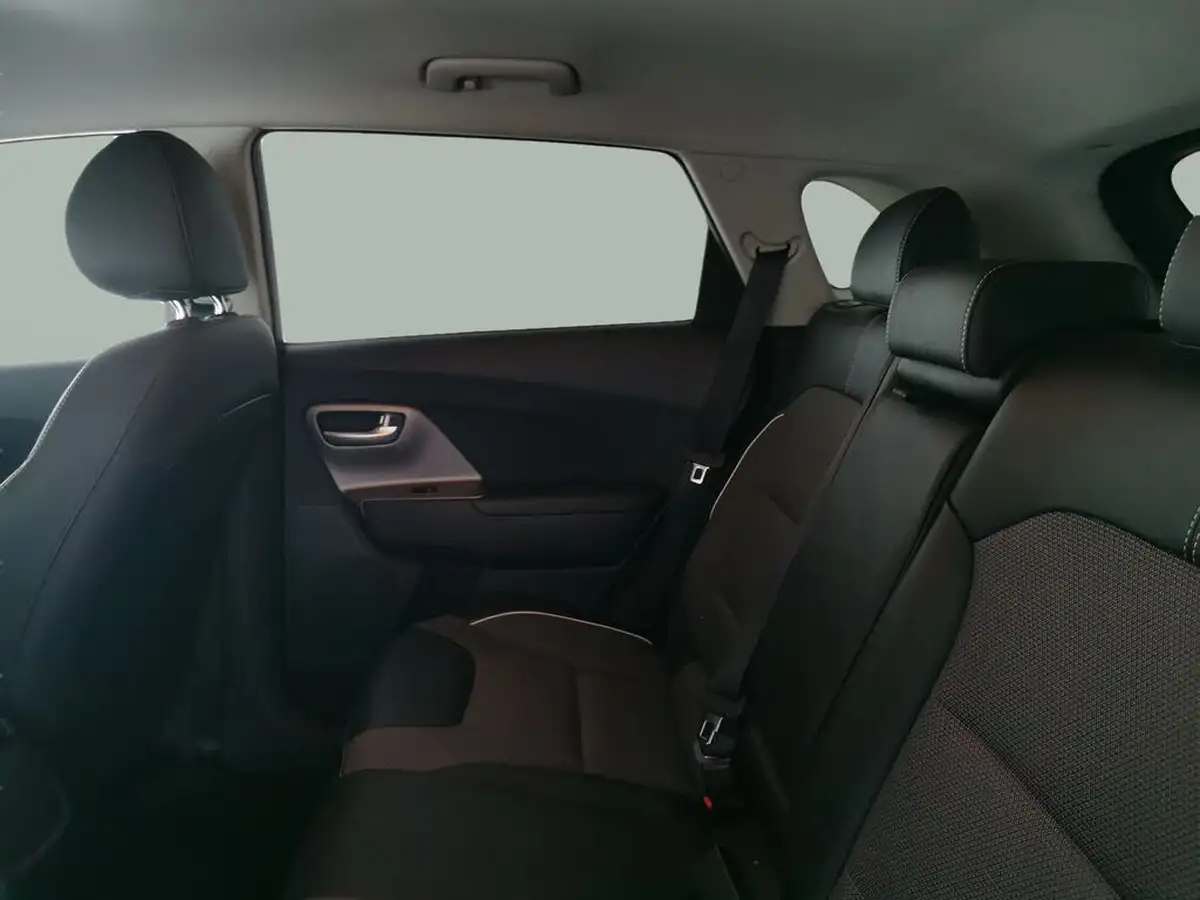 2022-kia-niro-ev-e-2-big-33