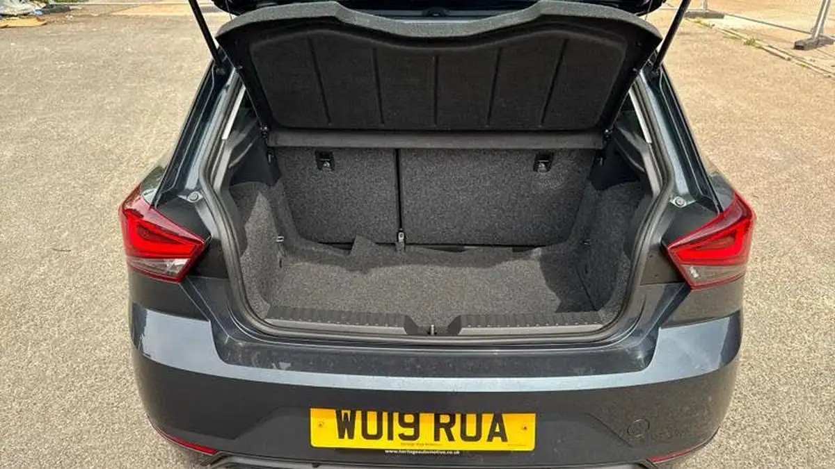 2019-seat-ibiza-10-mpi-fr-big-15