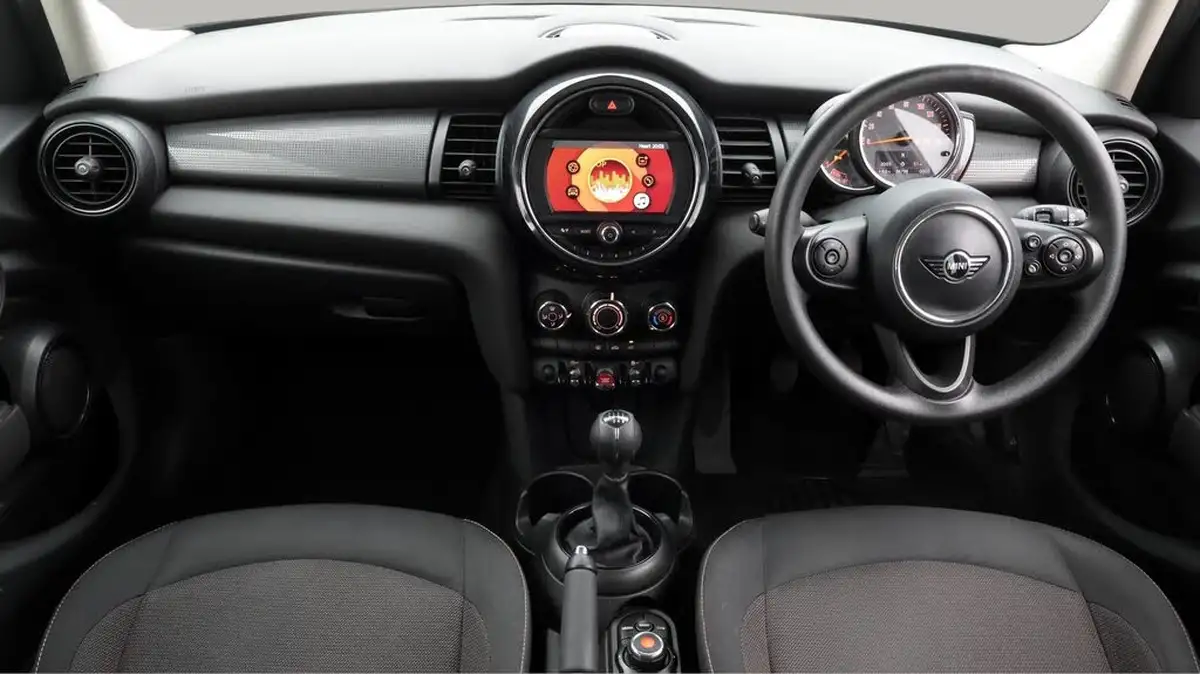 2018-mini-cooper-15-cooper-series-ii-ss-hatchback-5d-big-13