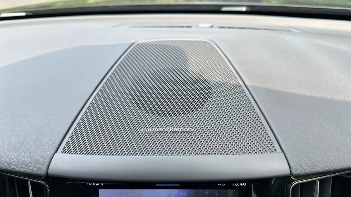 2023-volvo-xc60-20td-b4-plus-big-24
