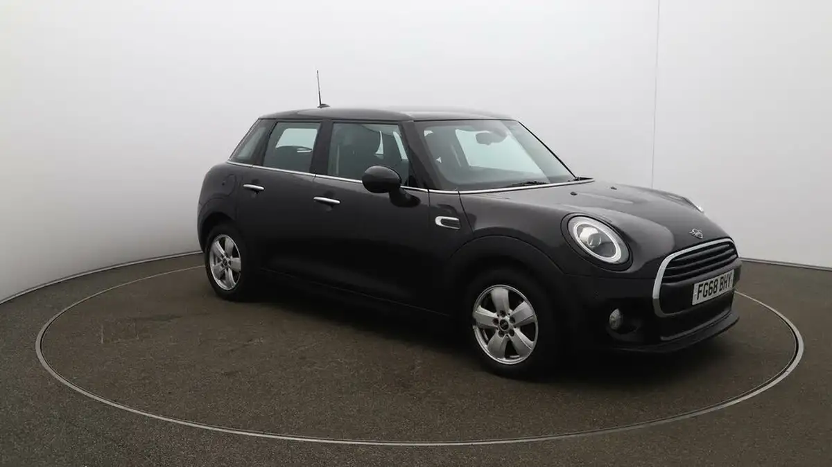 2018-mini-cooper-15-cooper-series-ii-ss-hatchback-5d-big-41
