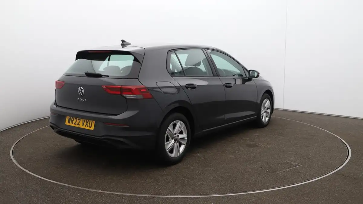 2022-volkswagen-golf-15-tsi-life-130ps-hatchback-big-53