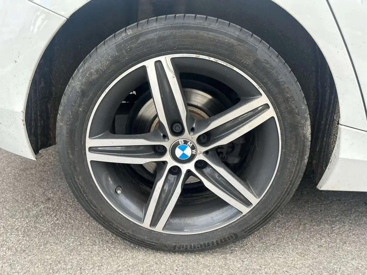 2018-bmw-1-series-15-118i-se-5d-big-8