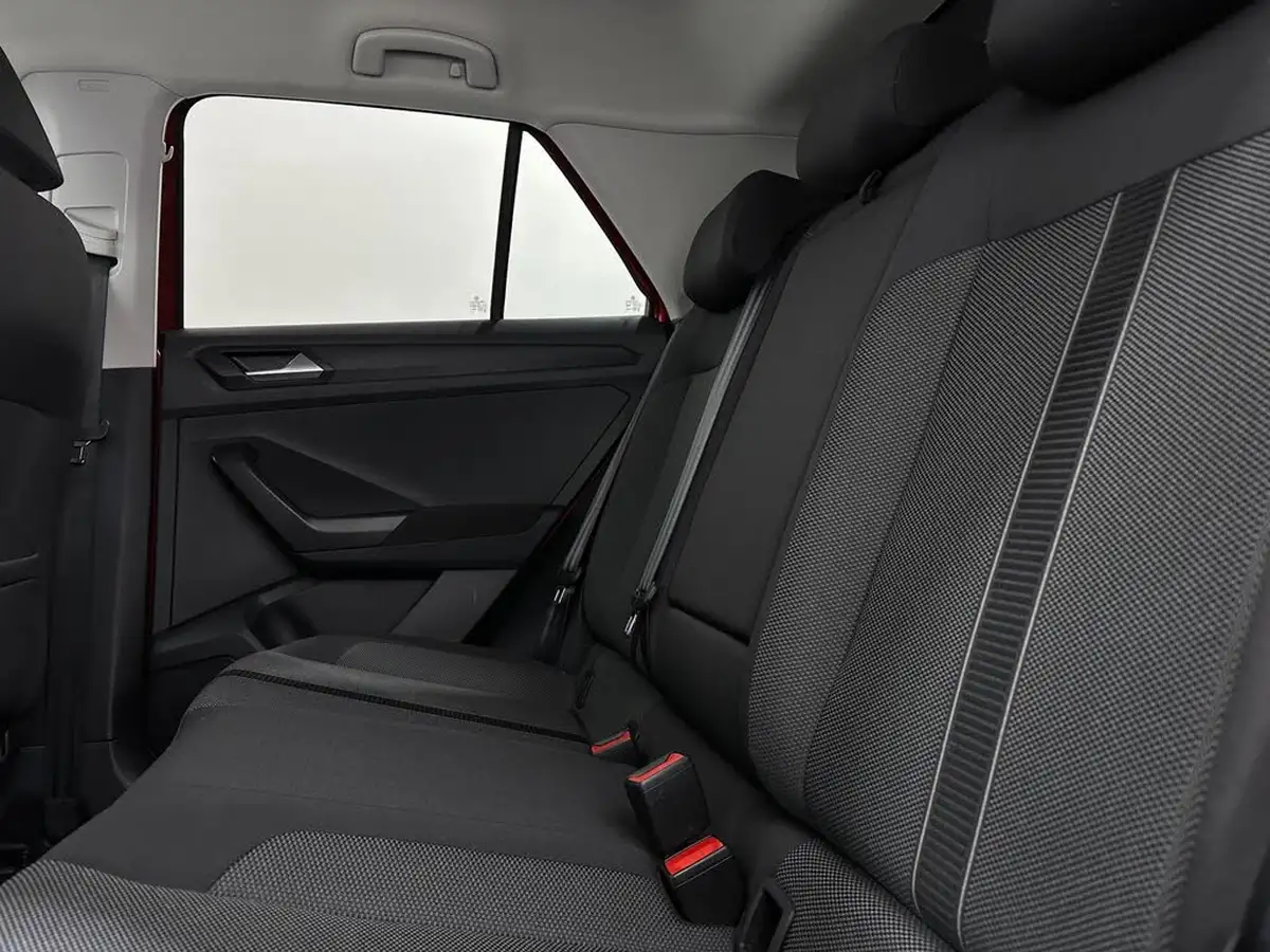 2022-volkswagen-t-roc-15-tsi-life-big-35