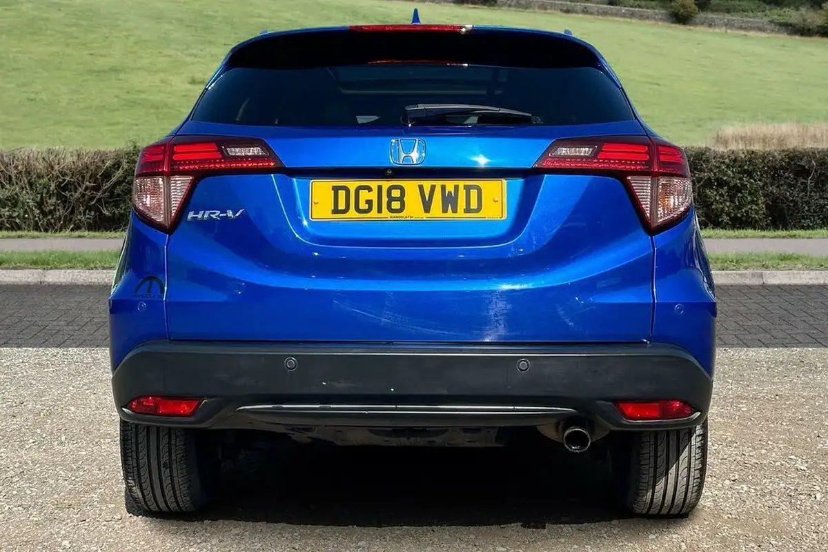 2018-honda-hr-v-15-i-vtec-ex-big-3