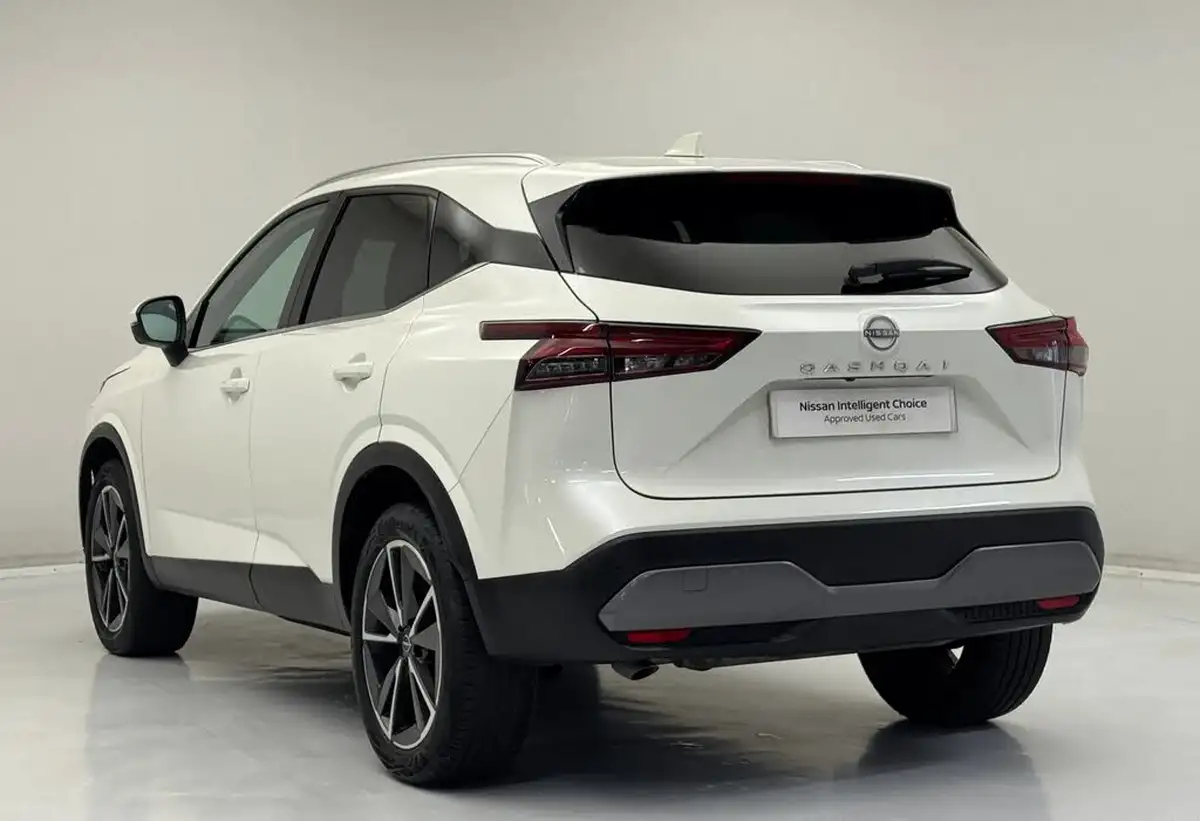 2023-nissan-qashqai-13-dig-t-tekna-140ps-mild-hybrid-big-7
