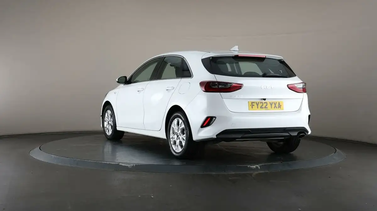 2021-kia-ceed-10-t-gdi-2-hatchback-big-66