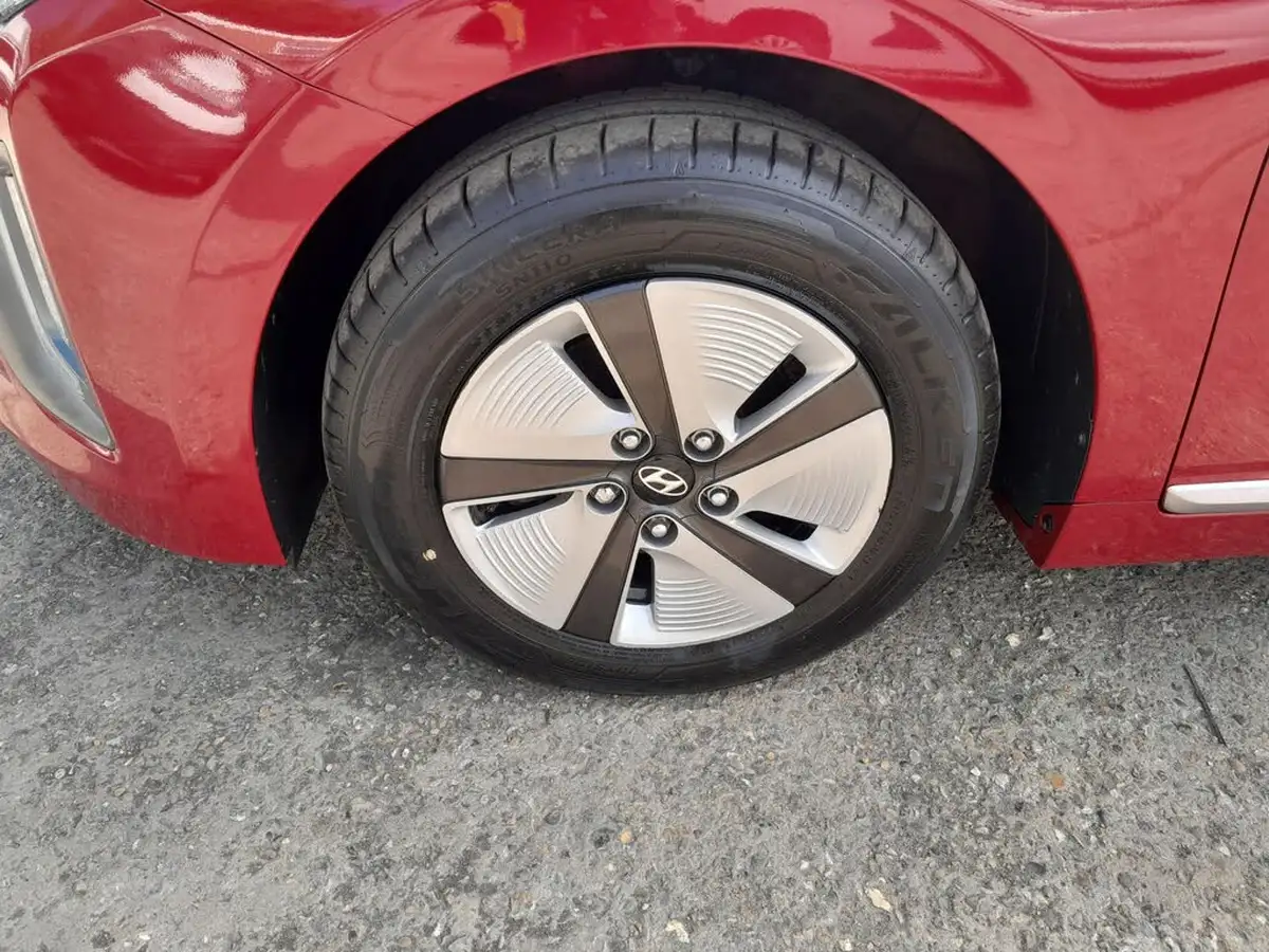 2022-hyundai-ioniq-16-gdi-premium-se-hybrid-big-41