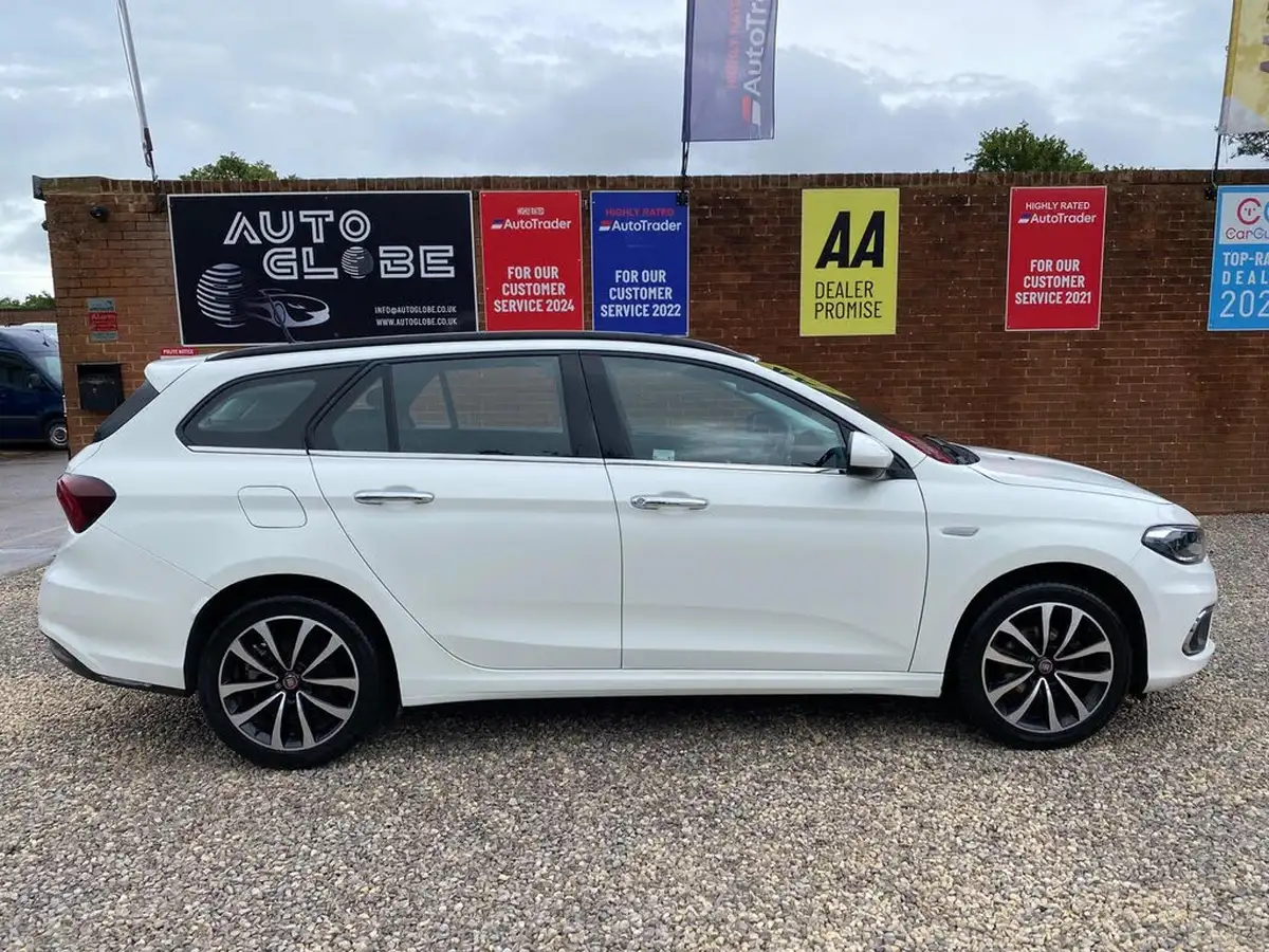 2019-fiat-tipo-16multijet-ii-lounge-ss-station-wagon-big-5