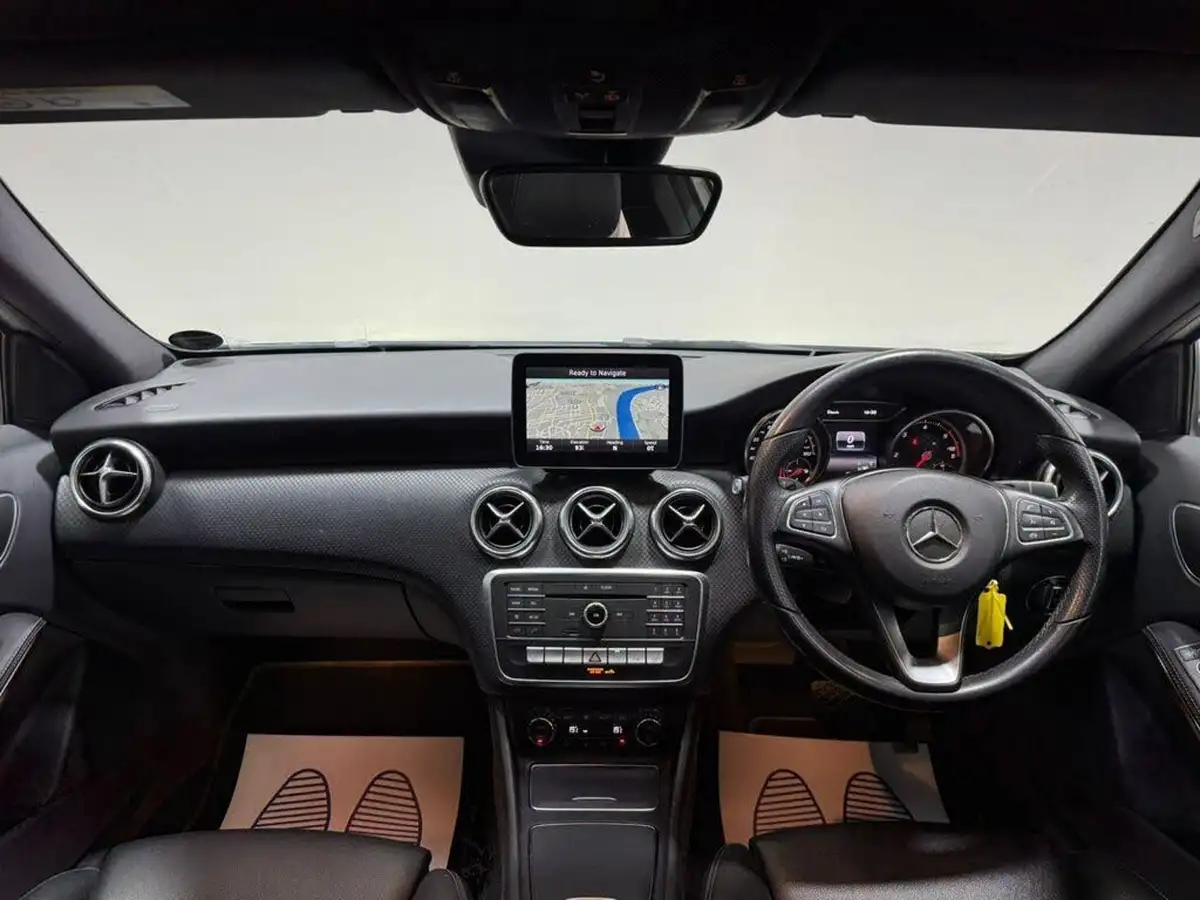 2016-mercedes-benz-a-class-15d-a180d-sport-premiumss-7g-dct-big-3