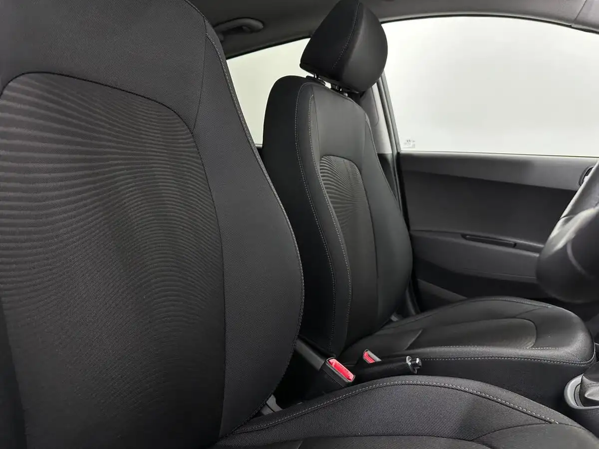 2018-hyundai-i10-12-premium-se-auto-big-28