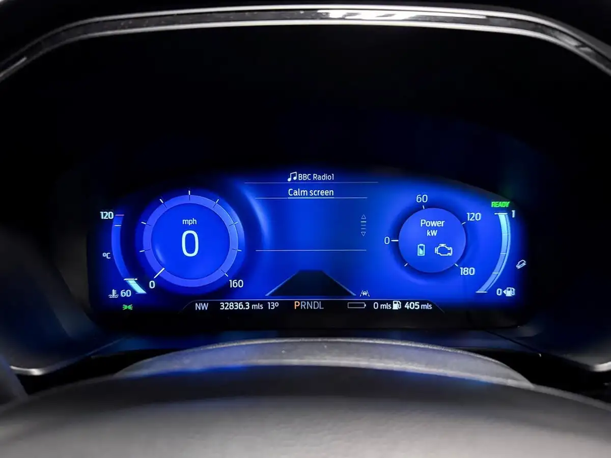 2022-ford-kuga-25t-st-line-x-edition-225ps-phev-big-37