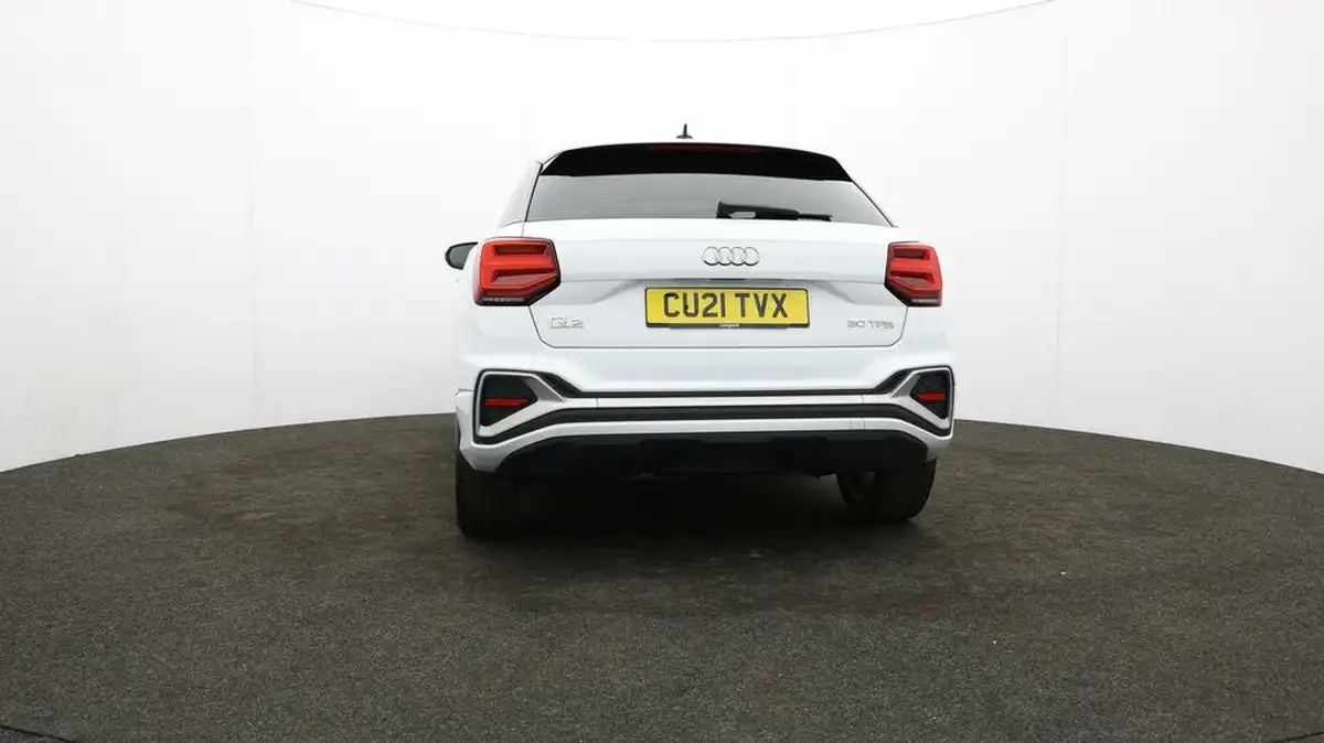 2021-audi-q2-10-30-tfsi-s-line-big-43