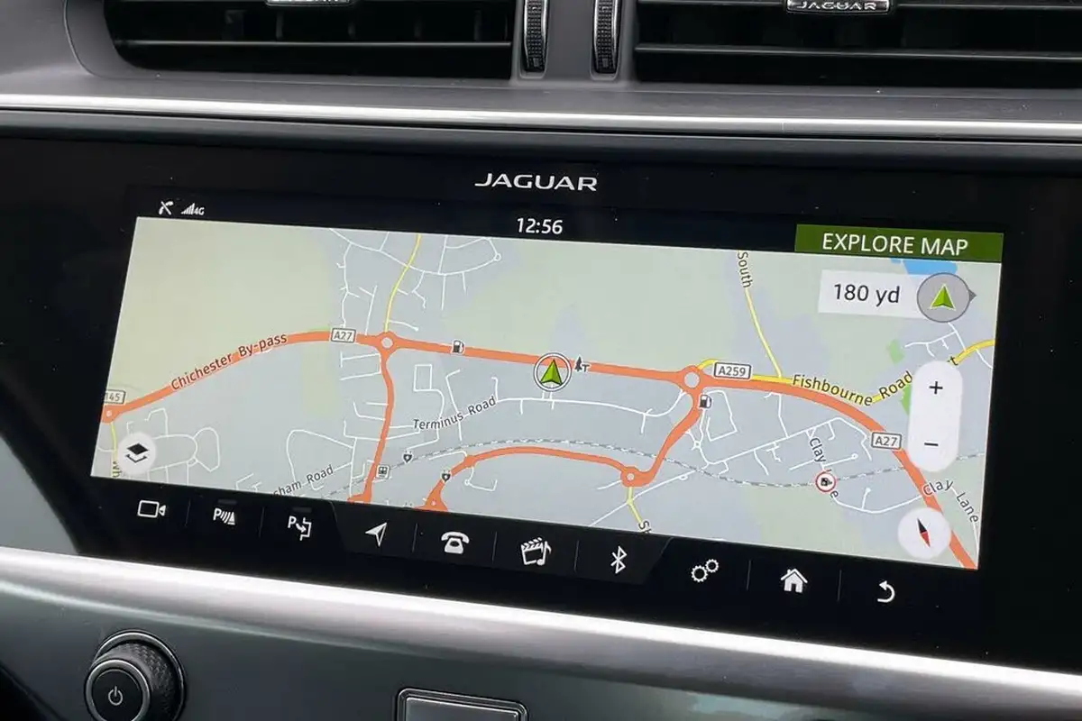 2020-jaguar-i-pace-ev400-s-big-3