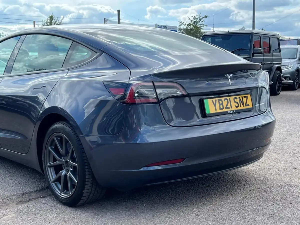 2021-tesla-model-3-e-long-range-4x4-big-38