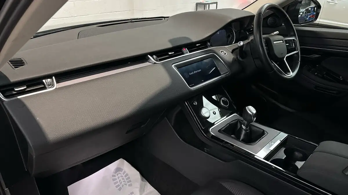 2021-land-rover-range-rover-evoque-20-d165-big-9
