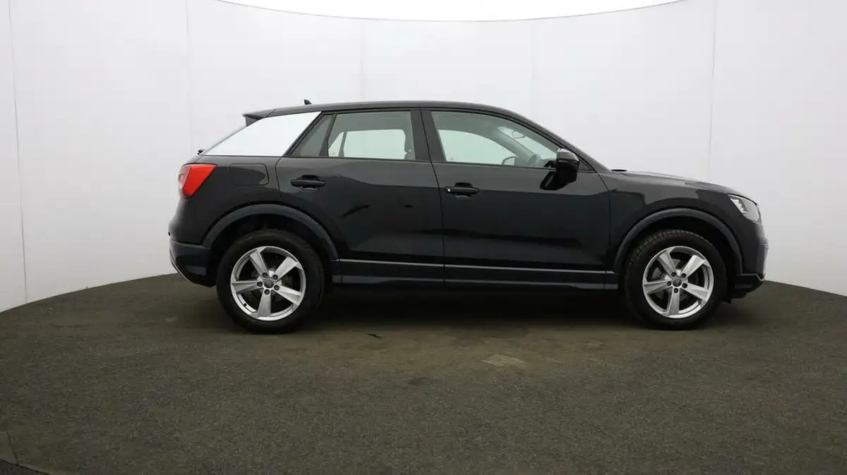 2019-audi-q2-15-35-tfsi-sport-s-tronic-big-54