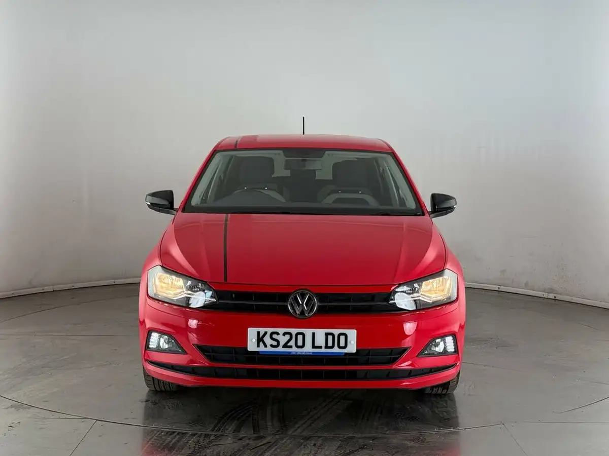 2020-volkswagen-polo-10-beats-80ps-big-1