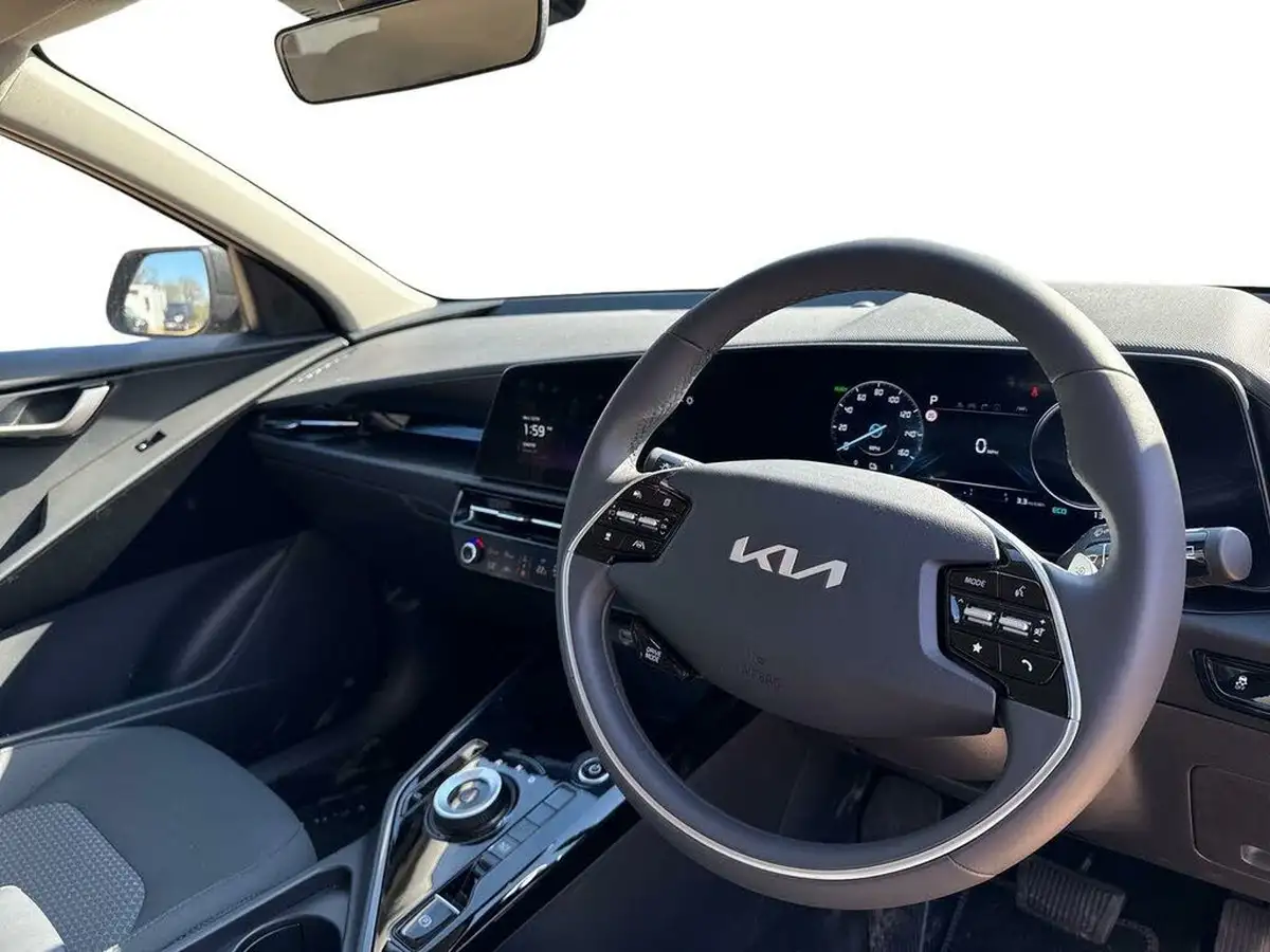 2024-kia-niro-ev-e-2-big-5