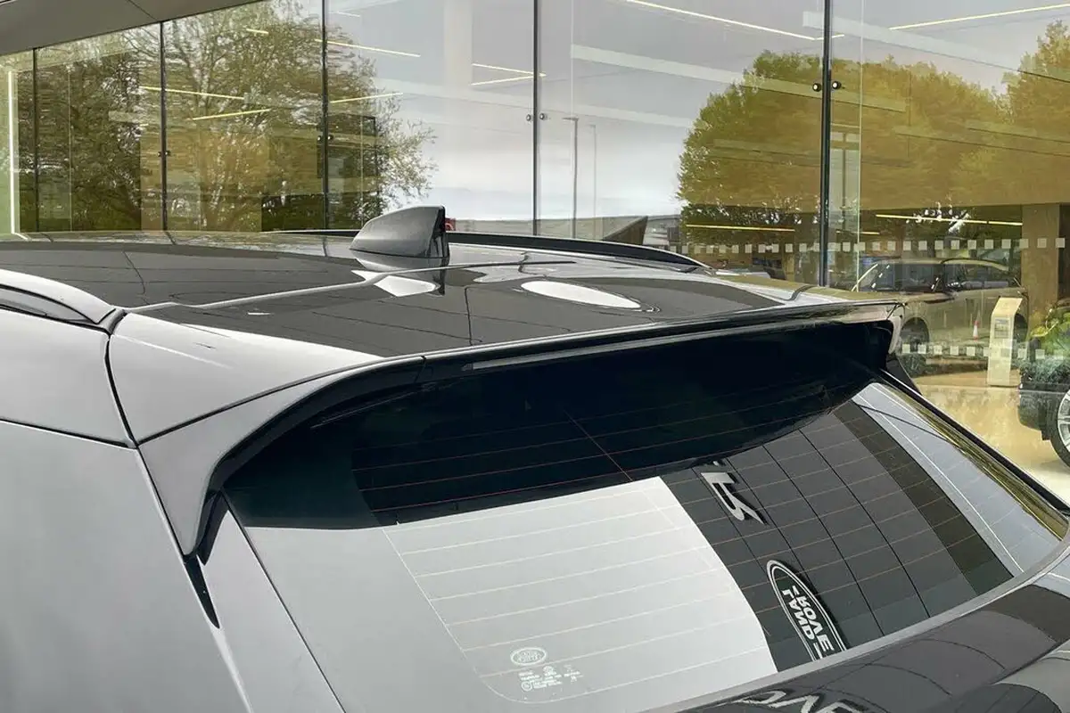 2023-land-rover-range-rover-velar-20-p400e-r-dynamic-se-big-28