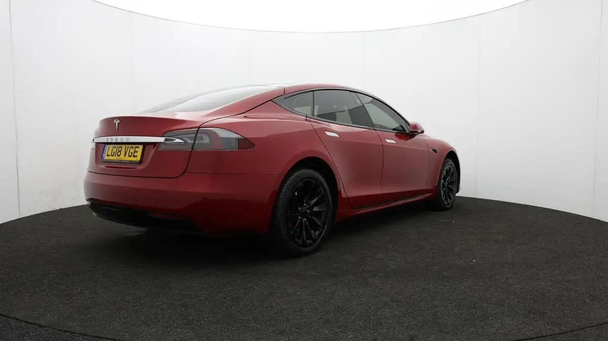 2018-tesla-model-s-e-100d-big-72