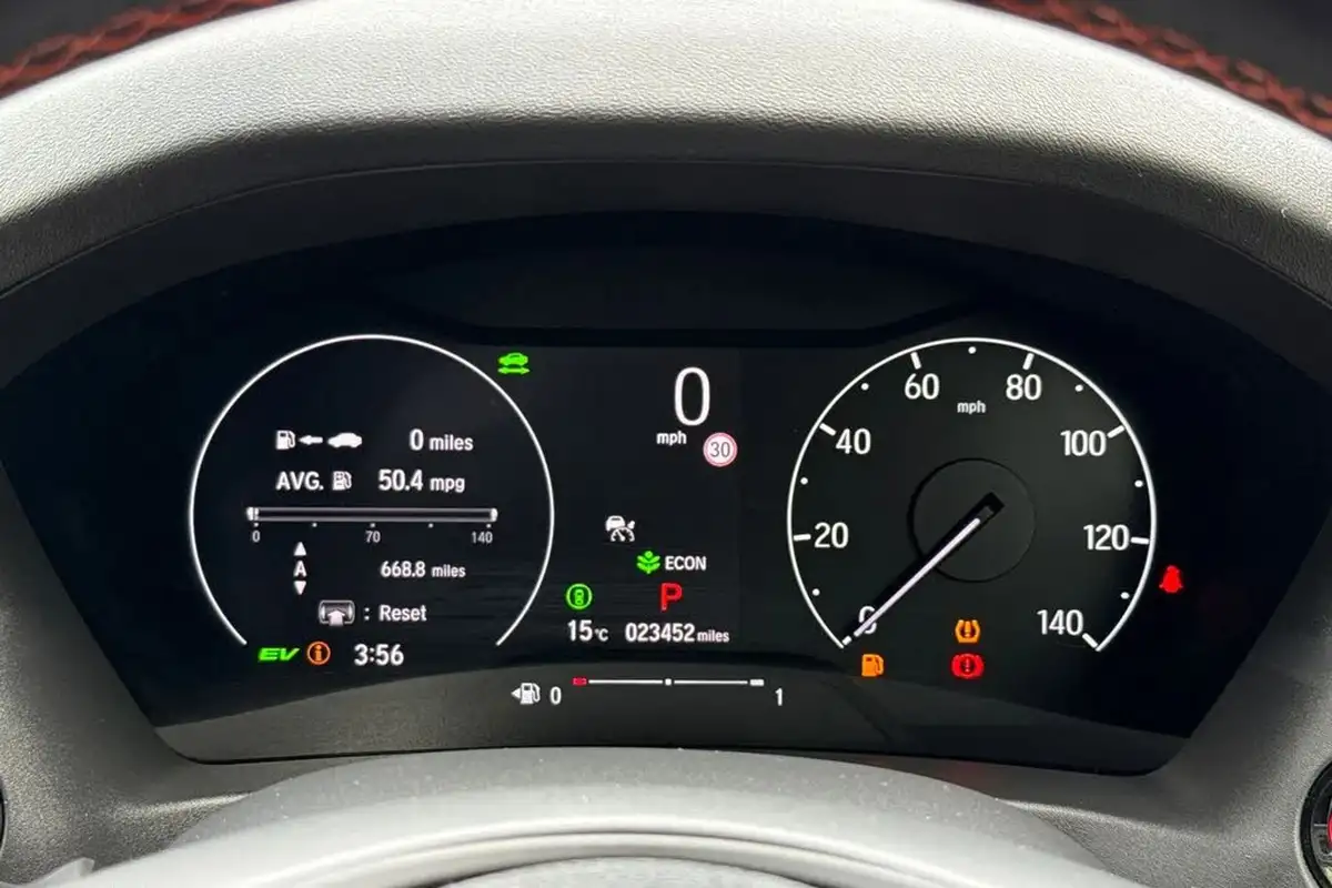 2022-honda-hr-v-15-i-mmd-advance-style-big-18