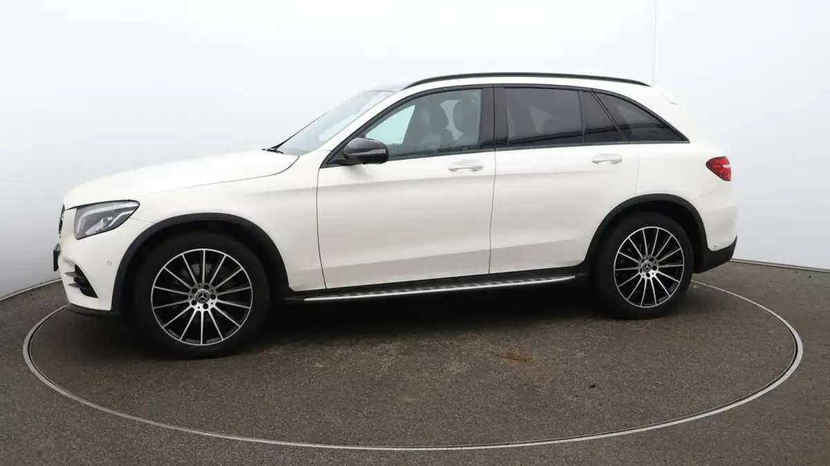2019-mercedes-benz-glc-class-20-glc250-amg-line-premium-plusss-station-wagon-5d-big-68