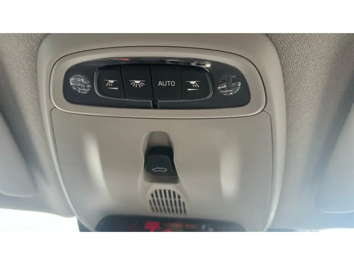 2022-volvo-xc40-15-t5-inscription-pro-big-30
