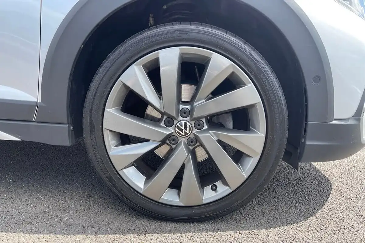 2023-volkswagen-taigo-10-tsi-style-dsg-big-9