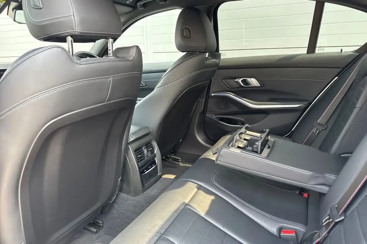 2022-bmw-3-series-20-320i-xdrive-m-sport-big-29