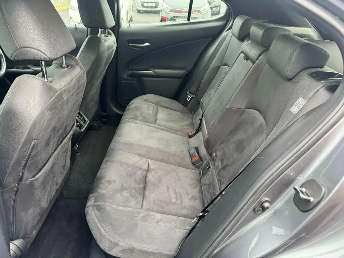 2020-lexus-ux-250h-20-ux-premium-pack-with-navigation-big-23