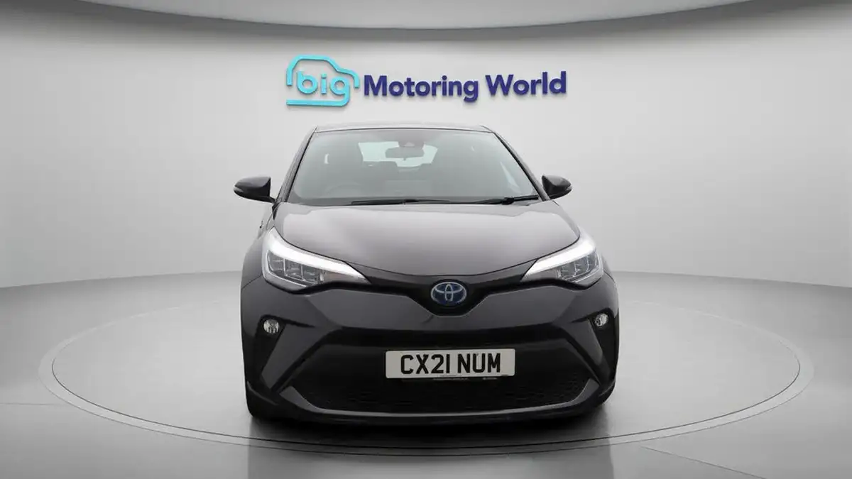 2021-toyota-c-hr-18-vvt-i-icon-big-2