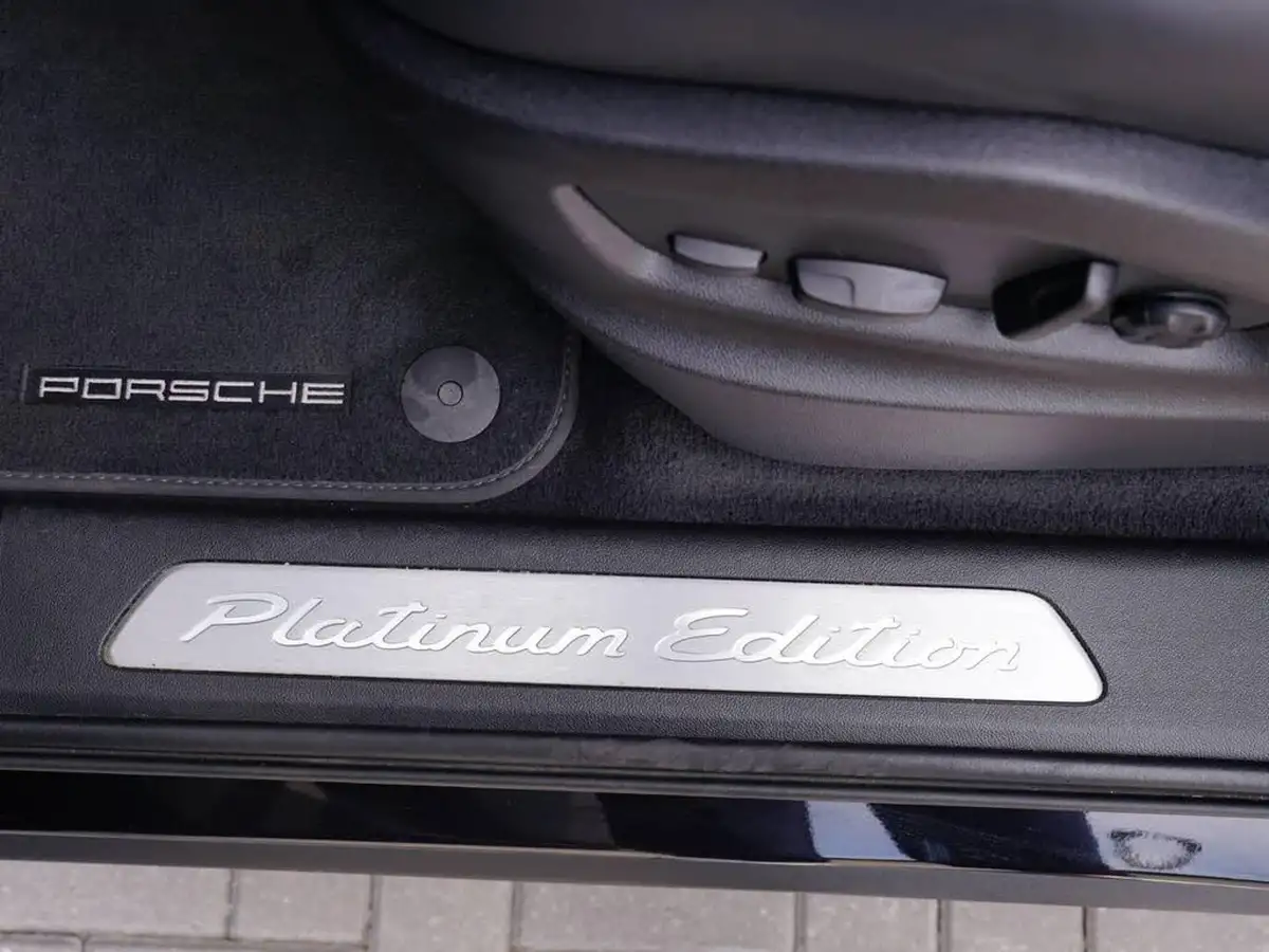 2022-porsche-cayenne-30-v6-e-hybrid-platinum-edition-462ps-station-wagon-big-23
