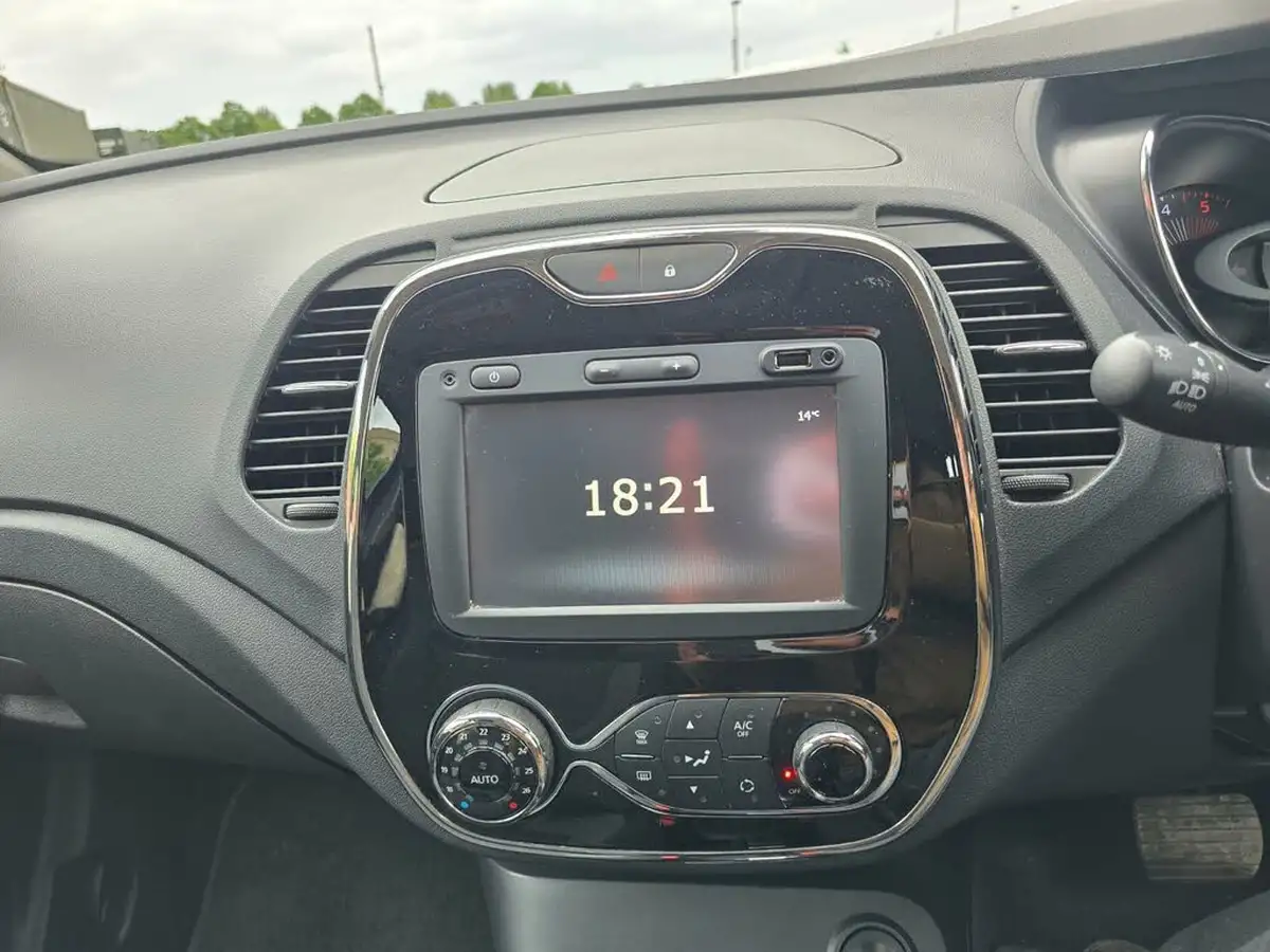 2016-renault-captur-15dci-dynamique-nav-90bhp-edc-auto-big-36
