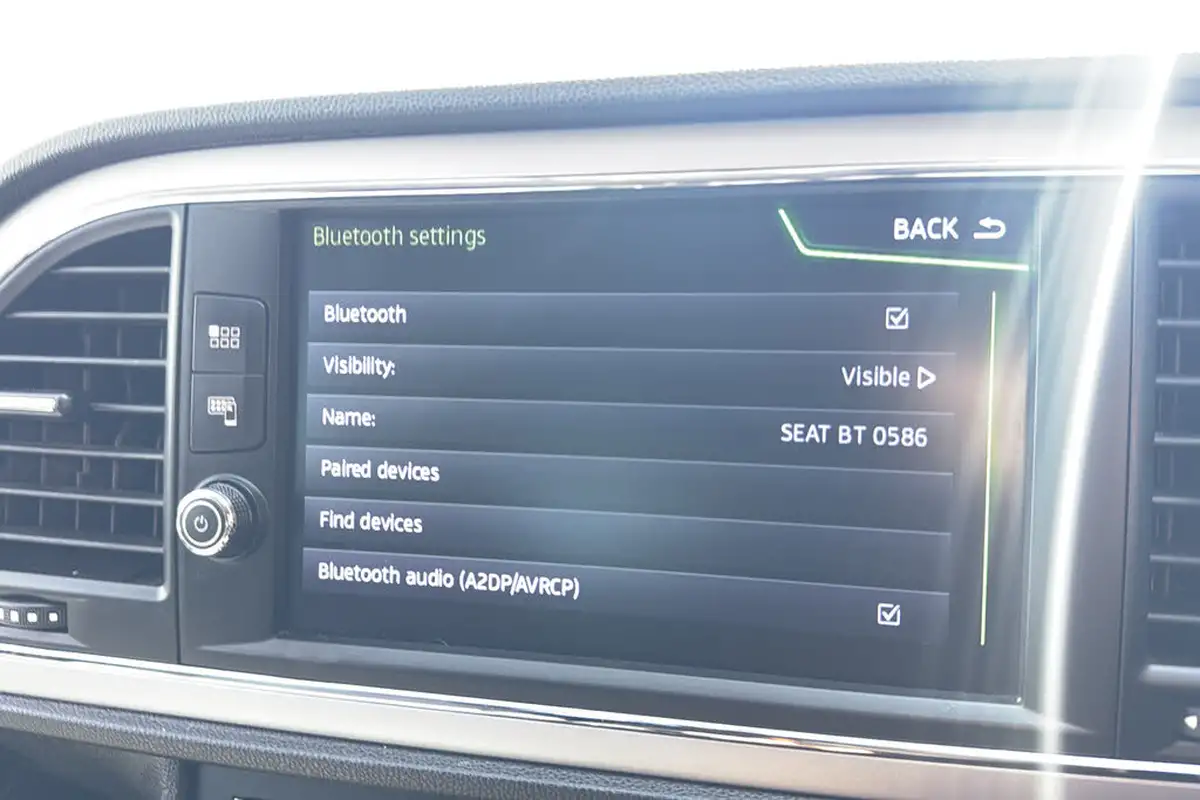 2017-seat-leon-12-tsi-se-dynamic-technology-hatchback-big-18