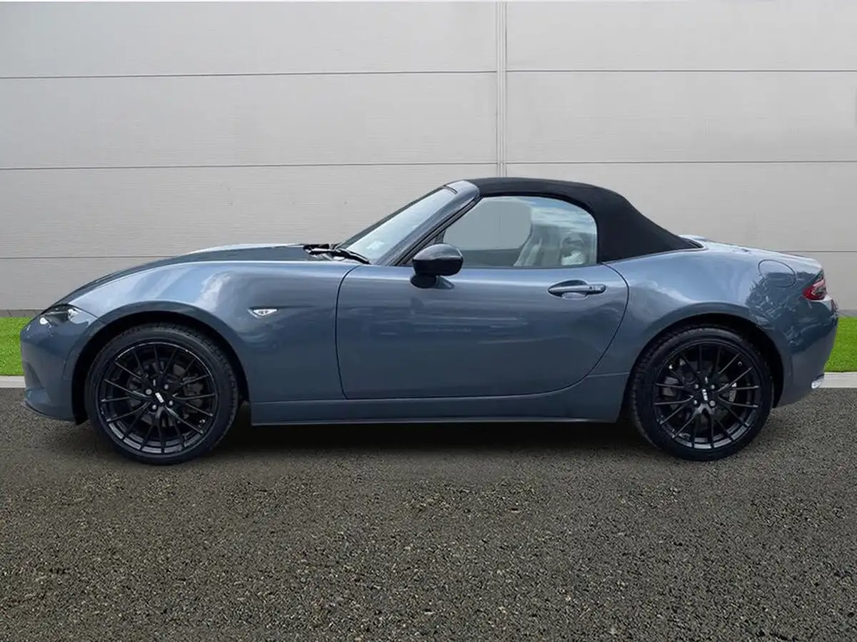 2023-mazda-mx-5-20-gt-sport-tech-convertible-big-3