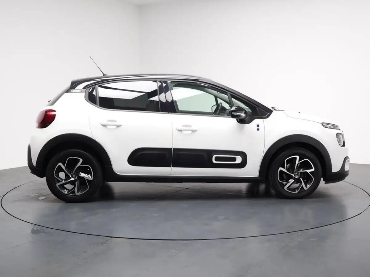 2022-citroen-c3-12-puretech-saint-james-83ps-big-9