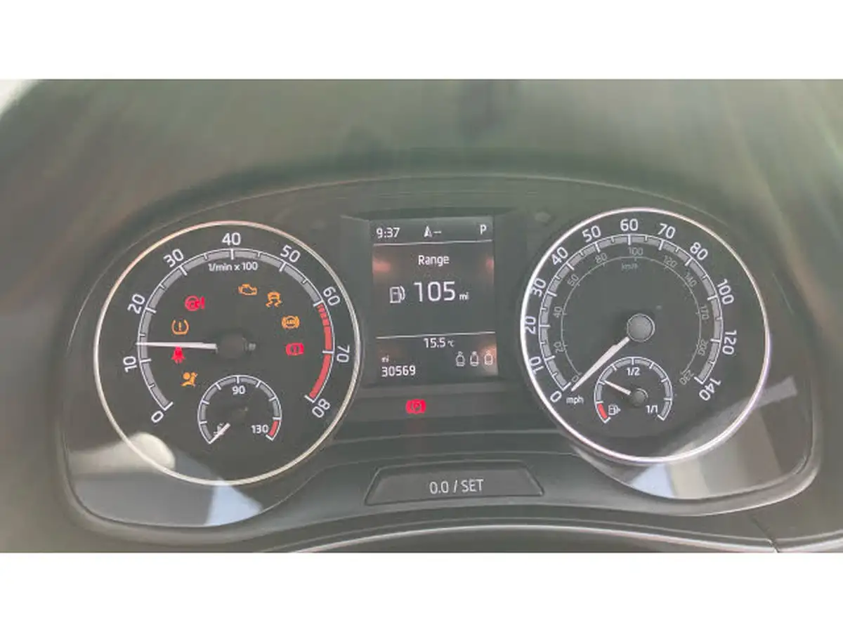 2019-skoda-fabia-10-tsi-se-l-109ps-hatchback-dsg-big-17
