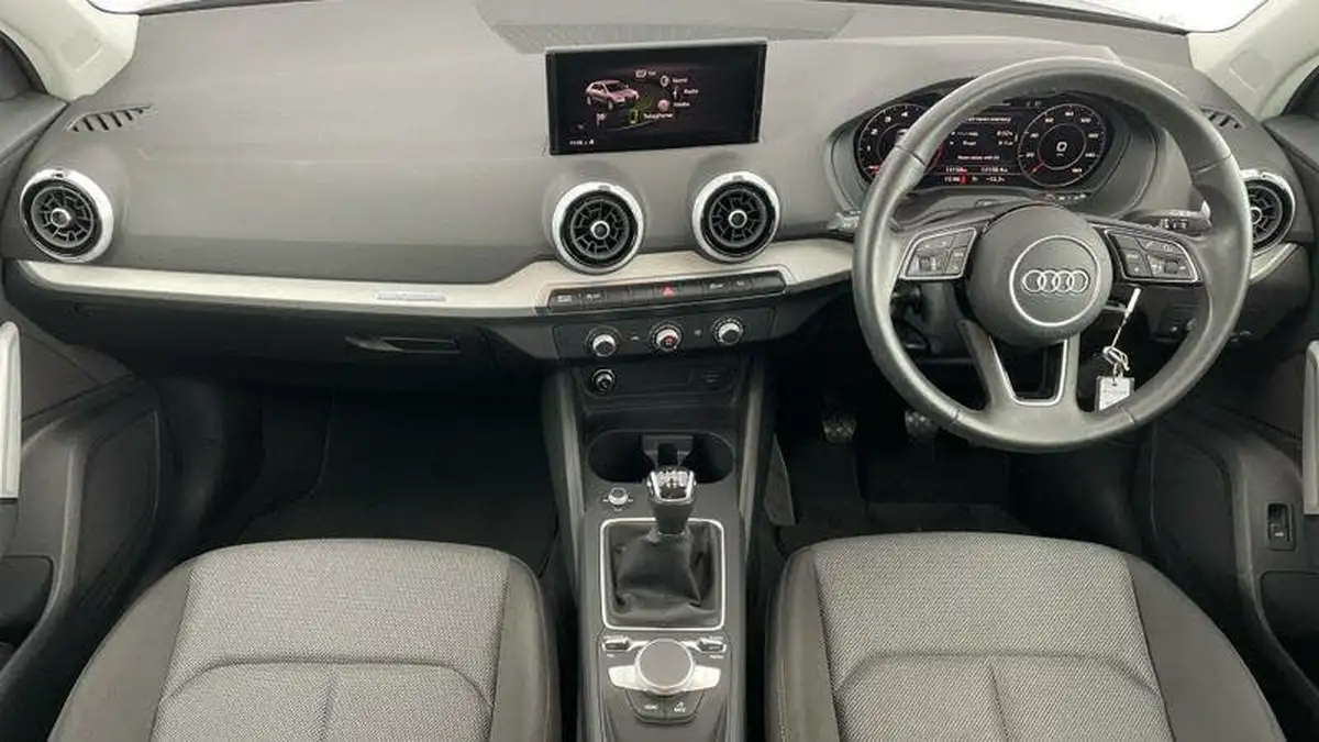 2022-audi-q2-10-30-tfsi-sport-big-7
