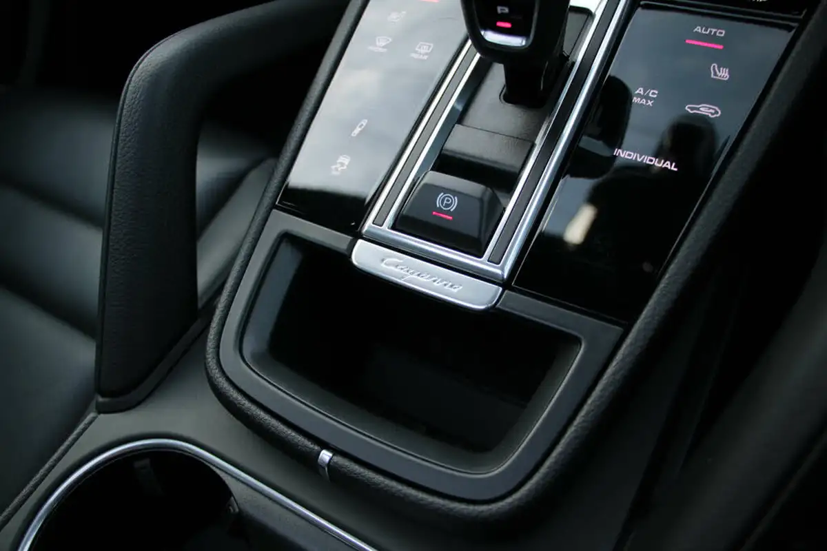 2021-porsche-cayenne-30-v6-e-hybrid-462ps-station-wagon-big-69